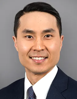 Headshot of Ted Lee.